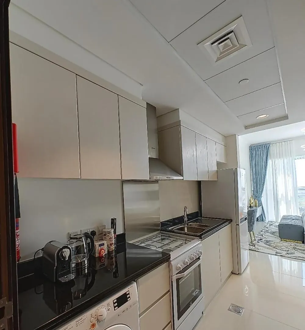 Apartment Amazing Golf Course Views Studio Dubai