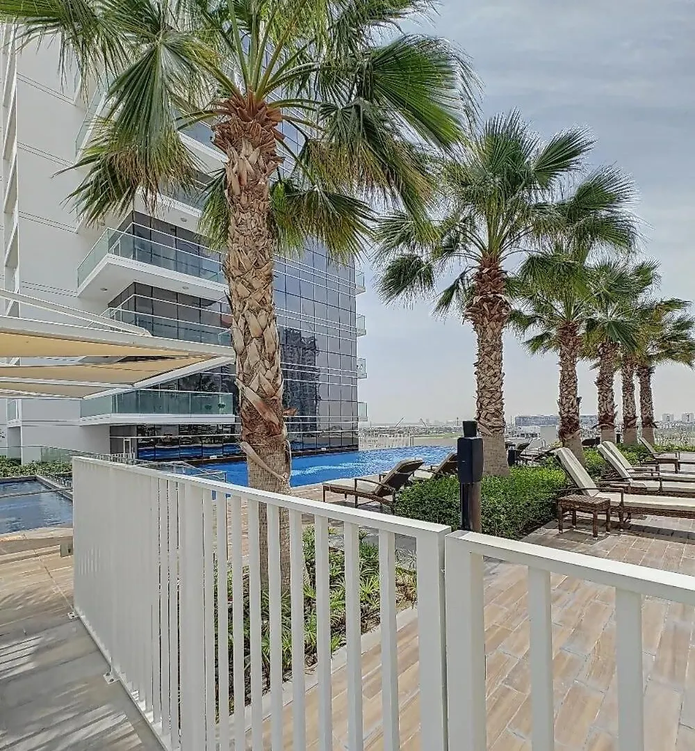 Apartment Amazing Golf Course Views Studio Dubai United Arab Emirates