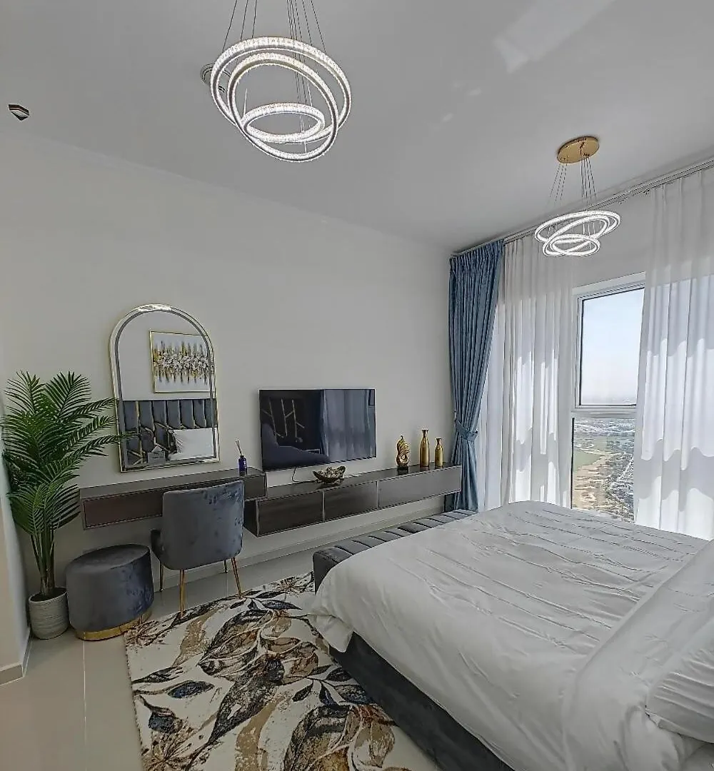 Amazing Golf Course Views Studio Dubai United Arab Emirates